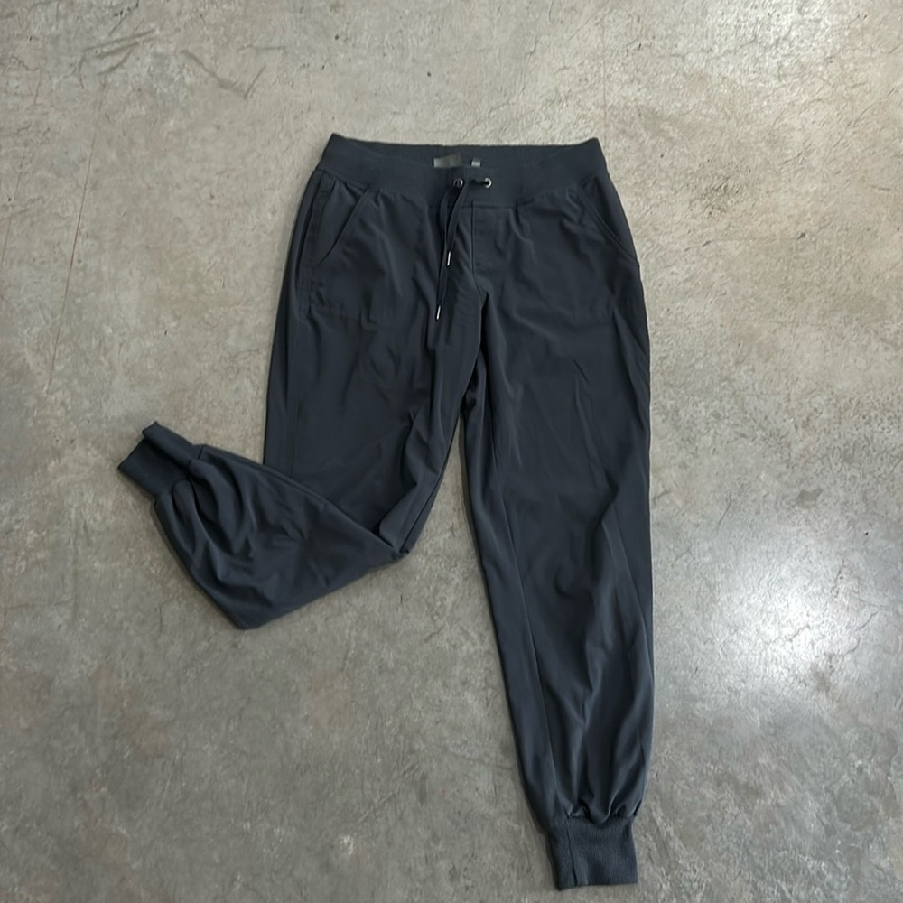 Athleta grey joggers